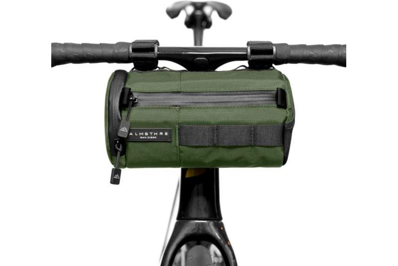 Bolsa Almsthre Signature Bar