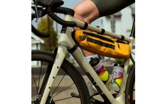 Bolsa Almsthre Signature Frame