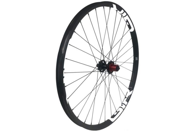 Rueda Gurpil GTR SL30 29” blanc 6T 12x142 12V Ratchet