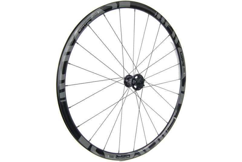 Rueda Gurpil GTR RR17 700C Disc C/L gris del 12x100mm